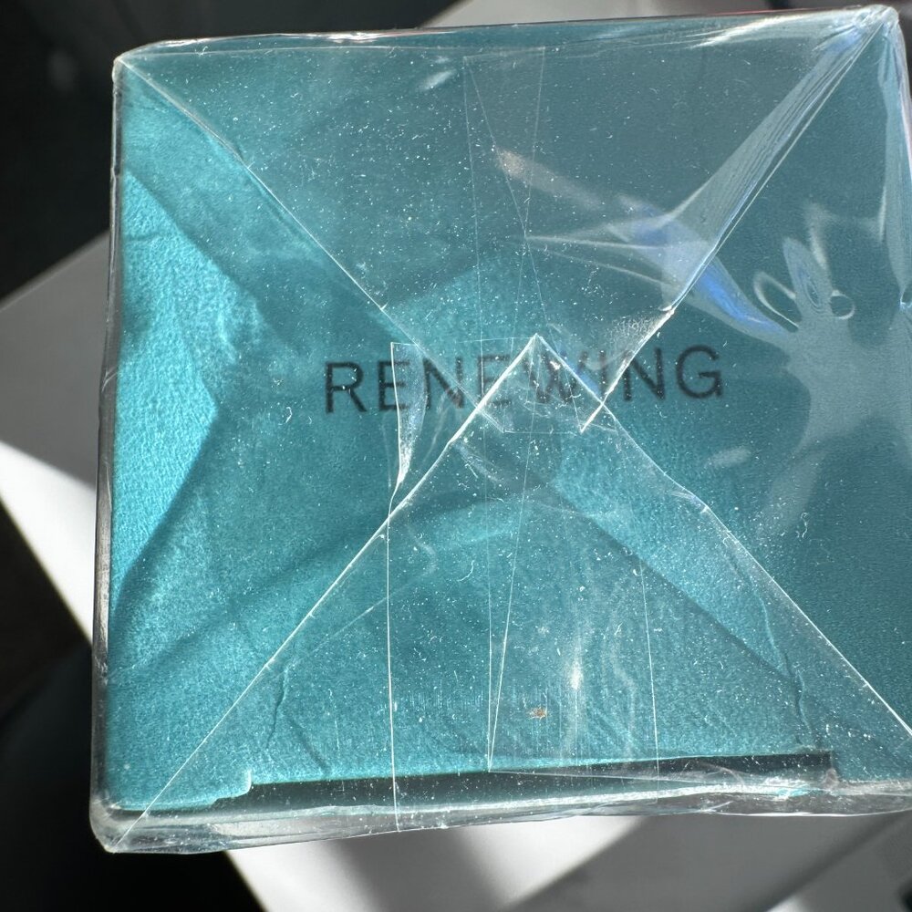 💥NEW Artistry Skin Nutrition Renewing Foaming Cleanser - Picture 2 of 5